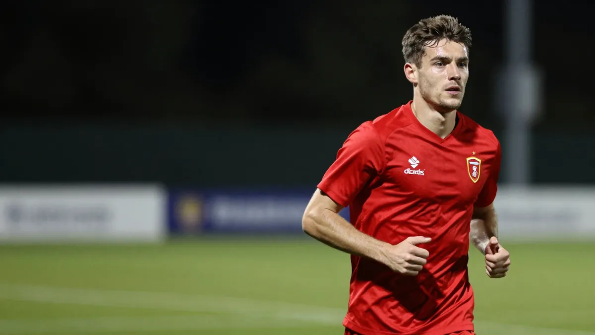 Yan Valery returns to Sheffield Wednesday training amid transfer speculation